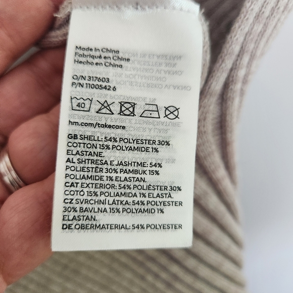 H&M - Ribbed Knit Tank Top - nwot - Picture 8 of 10